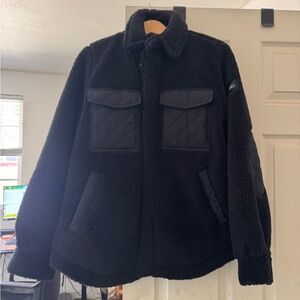 ALO Yoga Black Lightweight Shirt Jacket